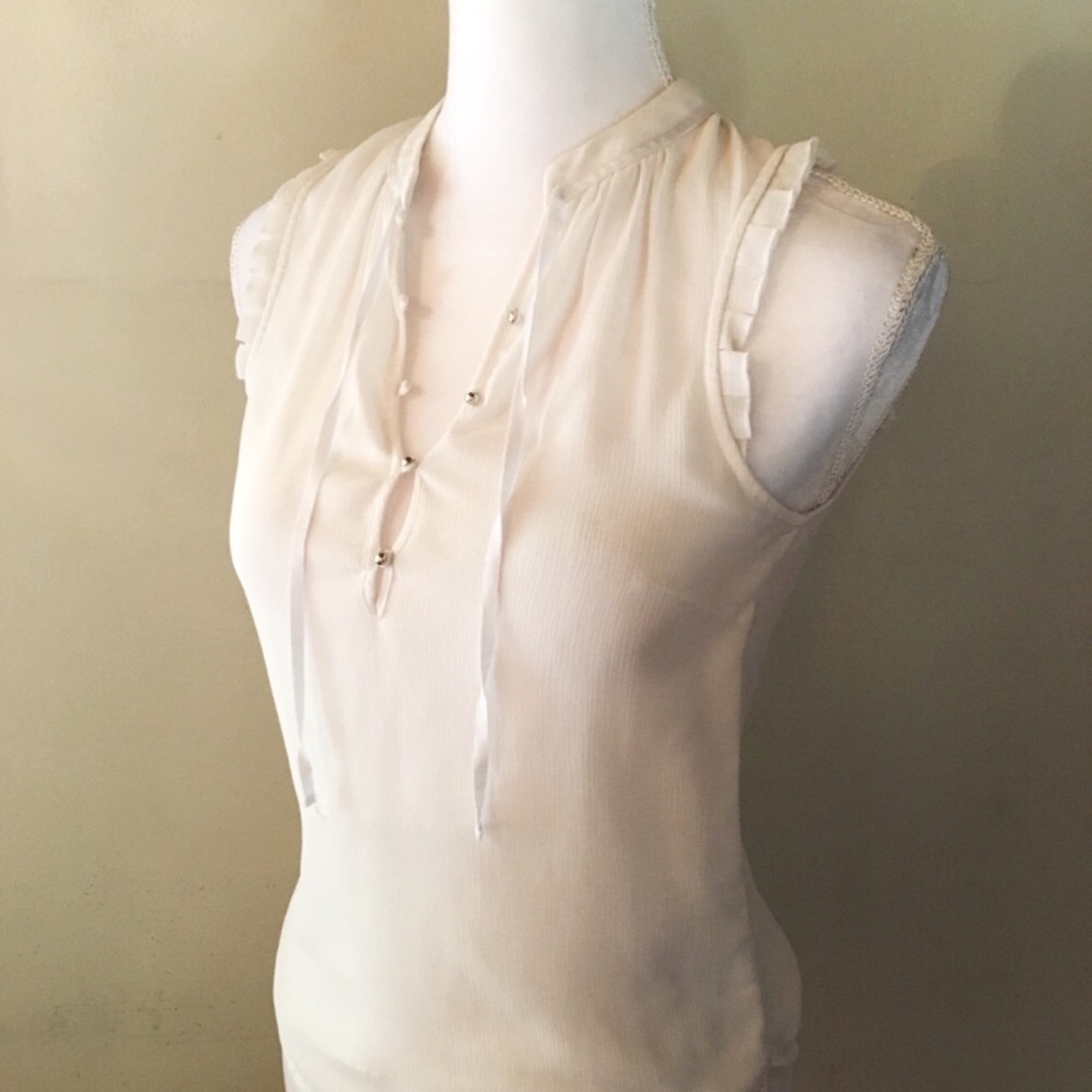 NWOT Zara White Button Up Blouse - Picture 2 of 3